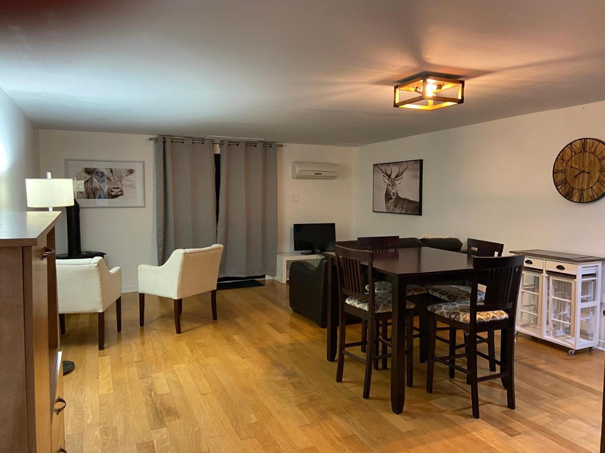 Condo Hotel Au Pied Du Mont Orford Zewnętrze zdjęcie