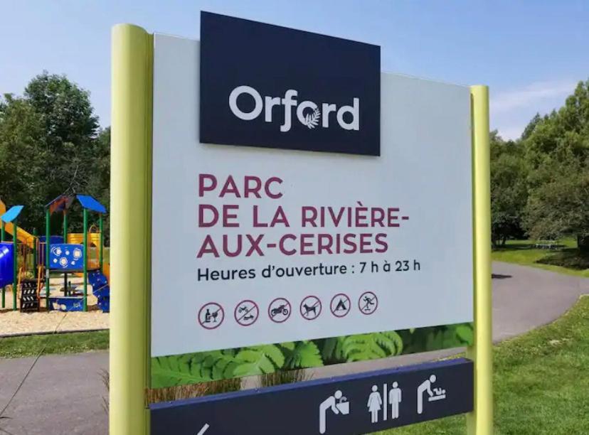 Condo Hotel Au Pied Du Mont Orford Zewnętrze zdjęcie